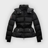 Edite | Casaco de Esqui Preto Acolchoado com Cinto